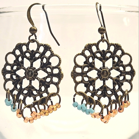 Beaded Bracelet and Earrings Set - Picture 2 of 5